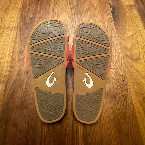 Slides - Picture 5 of 6